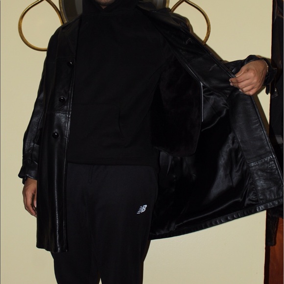 Vintage Men’s Large Black Leather Coat - Picture 3 of 5